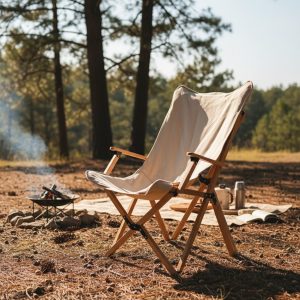Beige sammenklappelig træstol i XL-størrelse – camping, picnic, strand